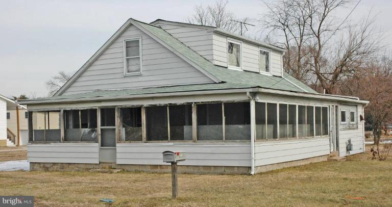 7995 Tick Neck Road Pasadena, MD 21122 - Photo 1 of 3