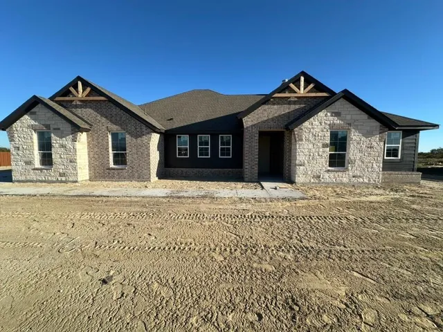 $509,900 | 2472 Black Jack Oak Road, Terrell, TX 75161