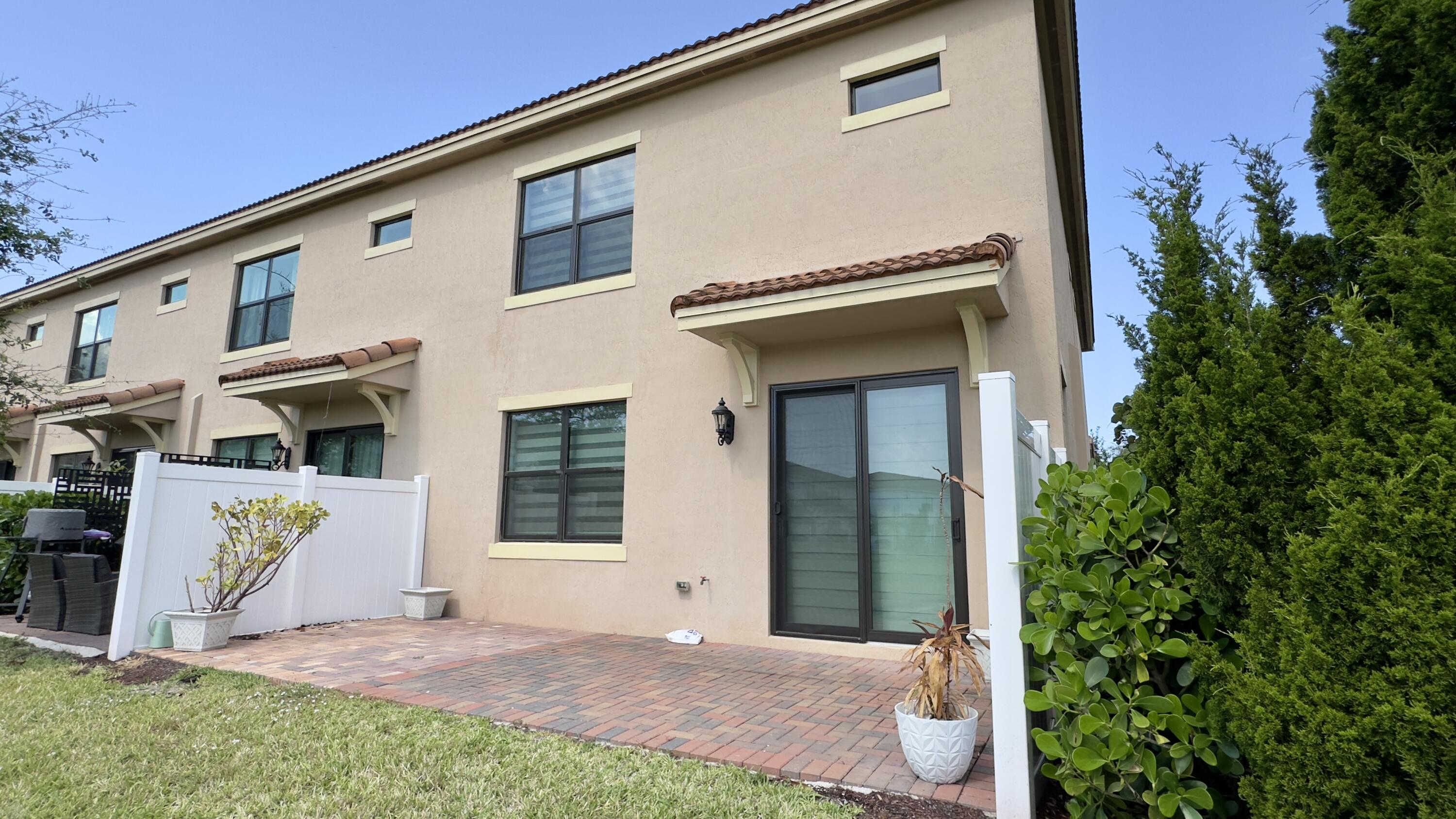 9486 Glider Way Boca Raton, FL 33428 - Photo 3 of 37 IMG_4430