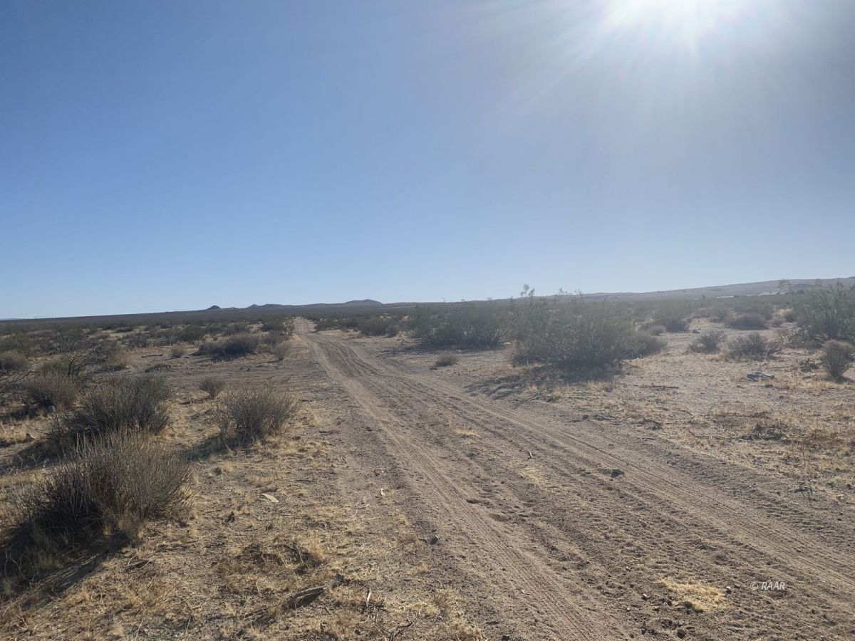 Kendall Avenue East Ridgecrest, CA 93555 - Photo 8 of 16