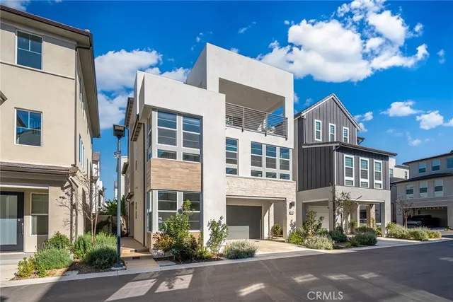 $2,000,000 | 120 Parkland Alley, Lake Forest, CA 92630