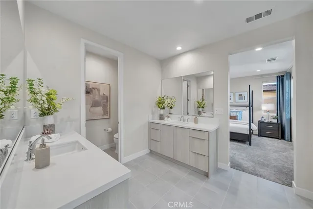 $2,000,000 | 120 Parkland Alley, Lake Forest, CA 92630