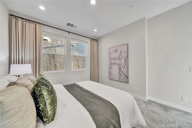 $2,000,000 | 120 Parkland Alley, Lake Forest, CA 92630