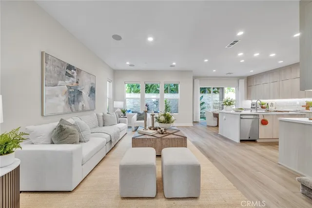 $2,000,000 | 120 Parkland Alley, Lake Forest, CA 92630