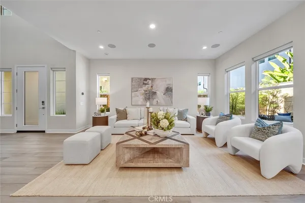 $1,928,000 | 120 Parkland Alley, Lake Forest, CA 92630