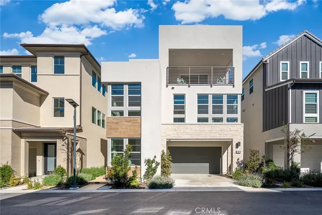 $2,000,000 | 120 Parkland Alley, Lake Forest, CA 92630