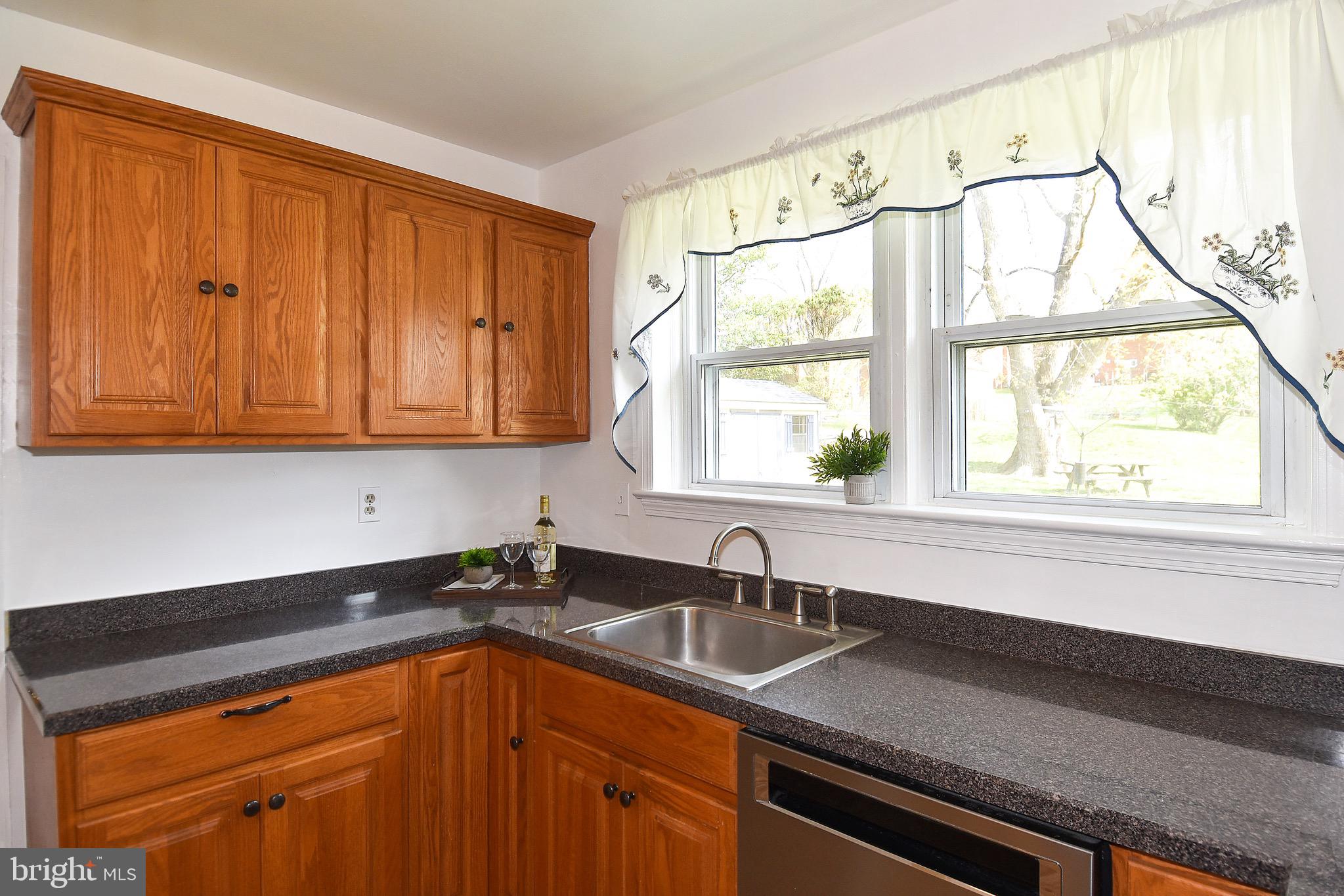 4512 Harvest Road Temple Hills, MD 20748 - Photo 9 of 23 Gallery Image 9