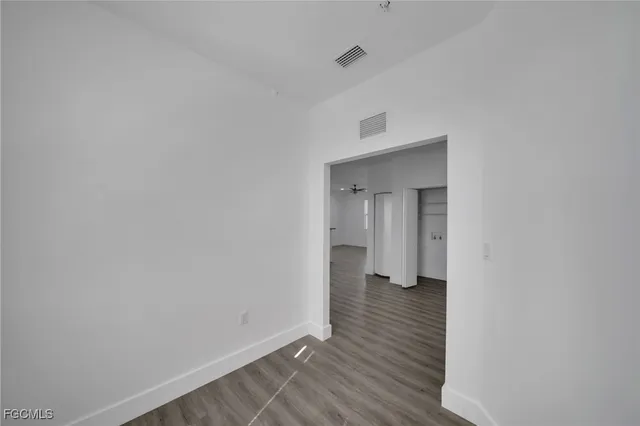 $1,600 | 275 Southwest 4th Street, Unit 200, Cape Coral, FL 33991