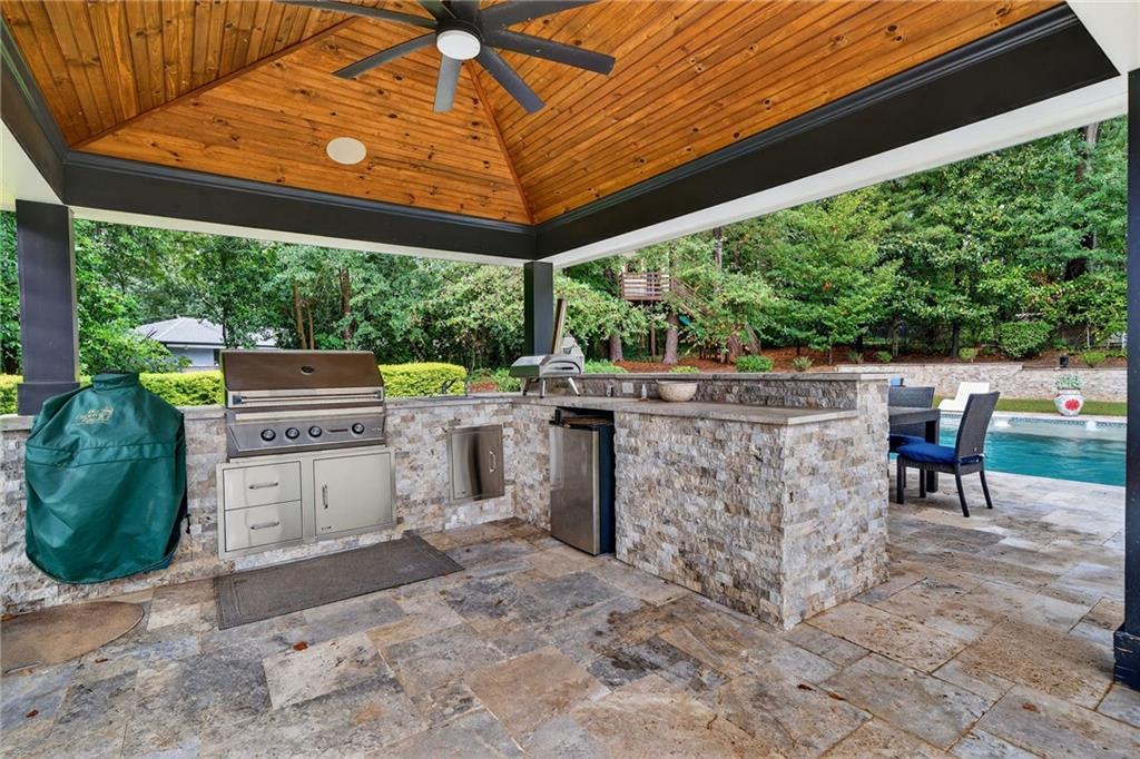 976 Ferncliff Road Northeast Atlanta, GA 30324 - Photo 55 of 58 a view of an outdoor kitchen