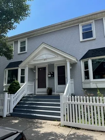 $3,600 | 275 Boston Avenue, Unit B, Medford, MA 02155