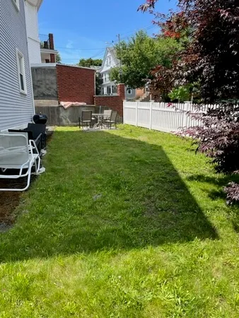 $3,600 | 275 Boston Avenue, Unit B, Medford, MA 02155