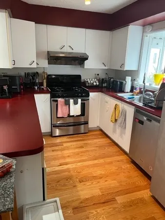 $3,600 | 275 Boston Avenue, Unit B, Medford, MA 02155