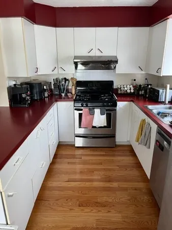 $3,600 | 275 Boston Avenue, Unit B, Medford, MA 02155