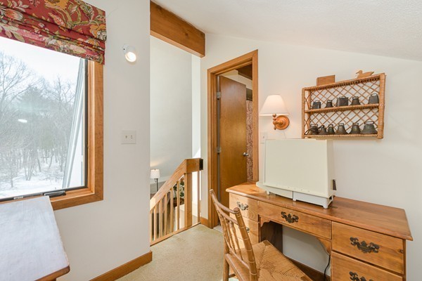 513 Strawberry Hill Road Concord, MA 01742 - Photo 13 of 30 Gallery Image 13