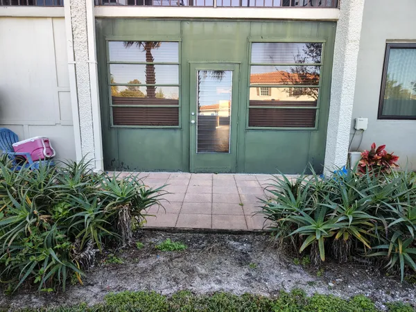 $1,600 | 4100 Tivoli Court, Unit 104, Lake Worth, FL 33467