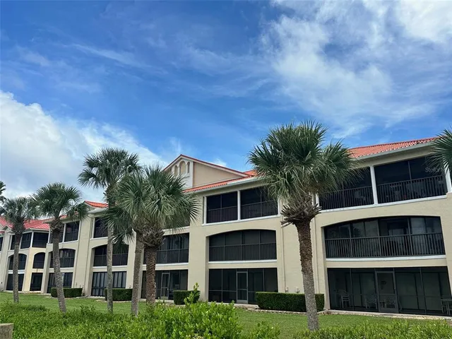 $3,800 | 458 Bouchelle Drive, Unit 103, New Smyrna Beach, FL 32169