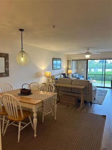 $3,800 | 458 Bouchelle Drive, Unit 103, New Smyrna Beach, FL 32169