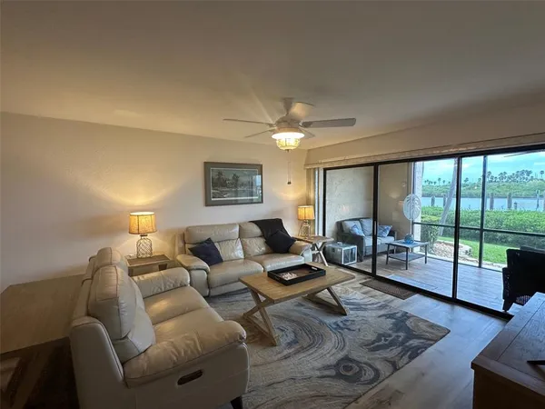 $3,800 | 458 Bouchelle Drive, Unit 103, New Smyrna Beach, FL 32169