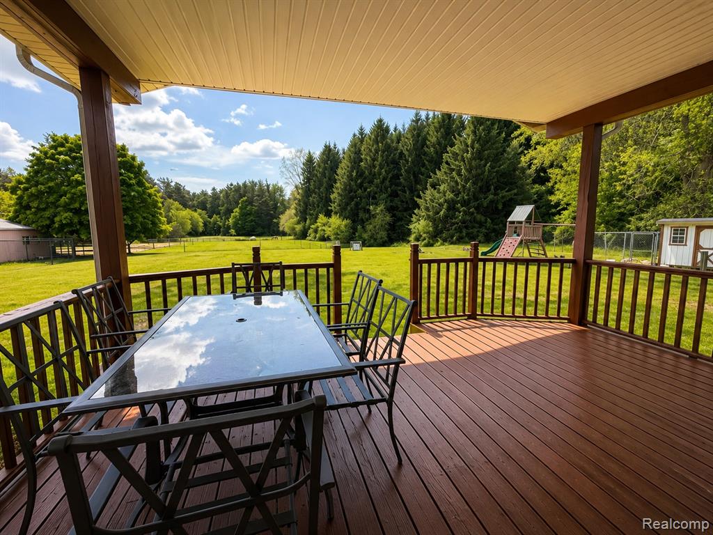 2712 North Branch Road North Branch, MI 48461 - Photo 8 of 37
