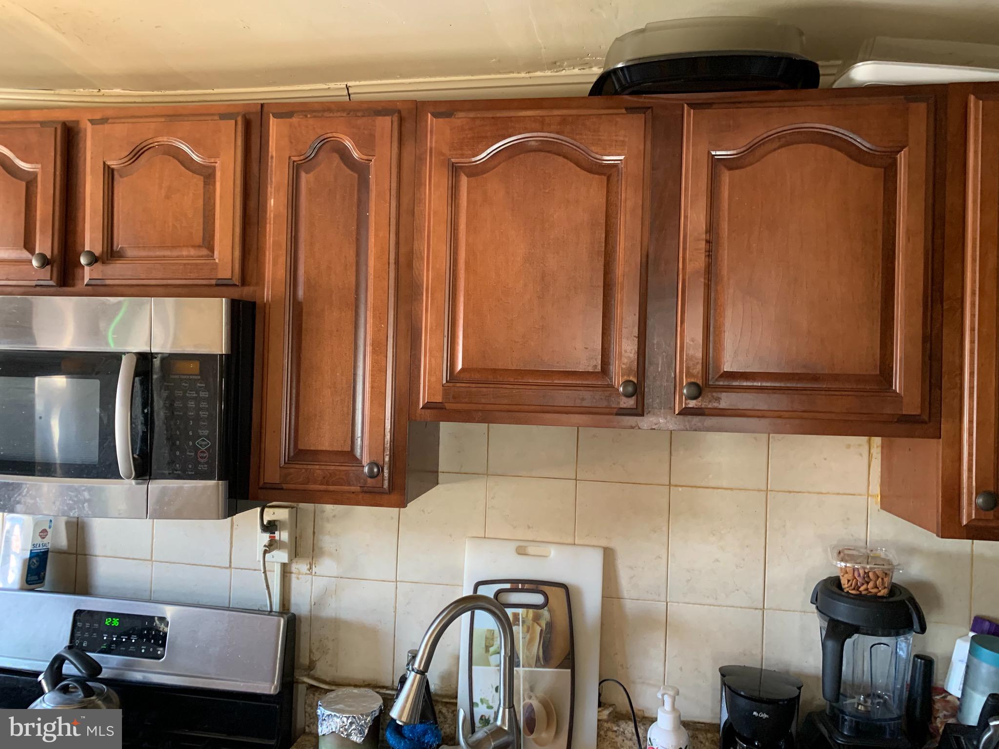 97 Springton Road Upper Darby, PA 19082 - Photo 33 of 45