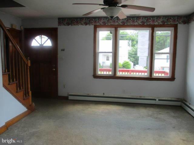 1225 Kendrick Road Baltimore, MD 21237 - Photo 3 of 21 Living Room