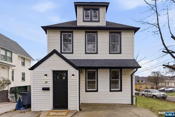 $875,000 | 21 Overpeck Avenue, Ridgefield Park, NJ 07660