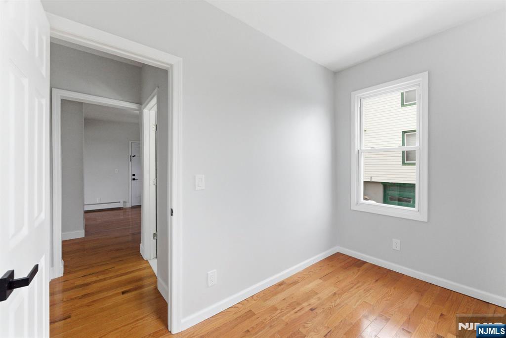 21 Overpeck Avenue Ridgefield Park, NJ 07660 - Photo 16 of 41