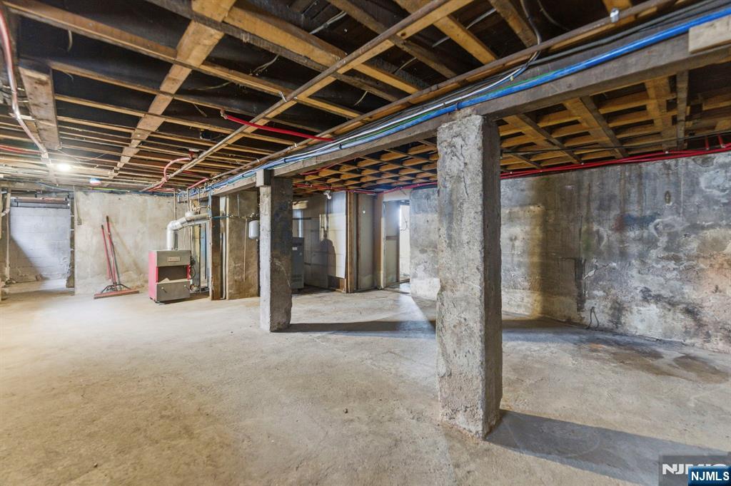 21 Overpeck Avenue Ridgefield Park, NJ 07660 - Photo 38 of 41