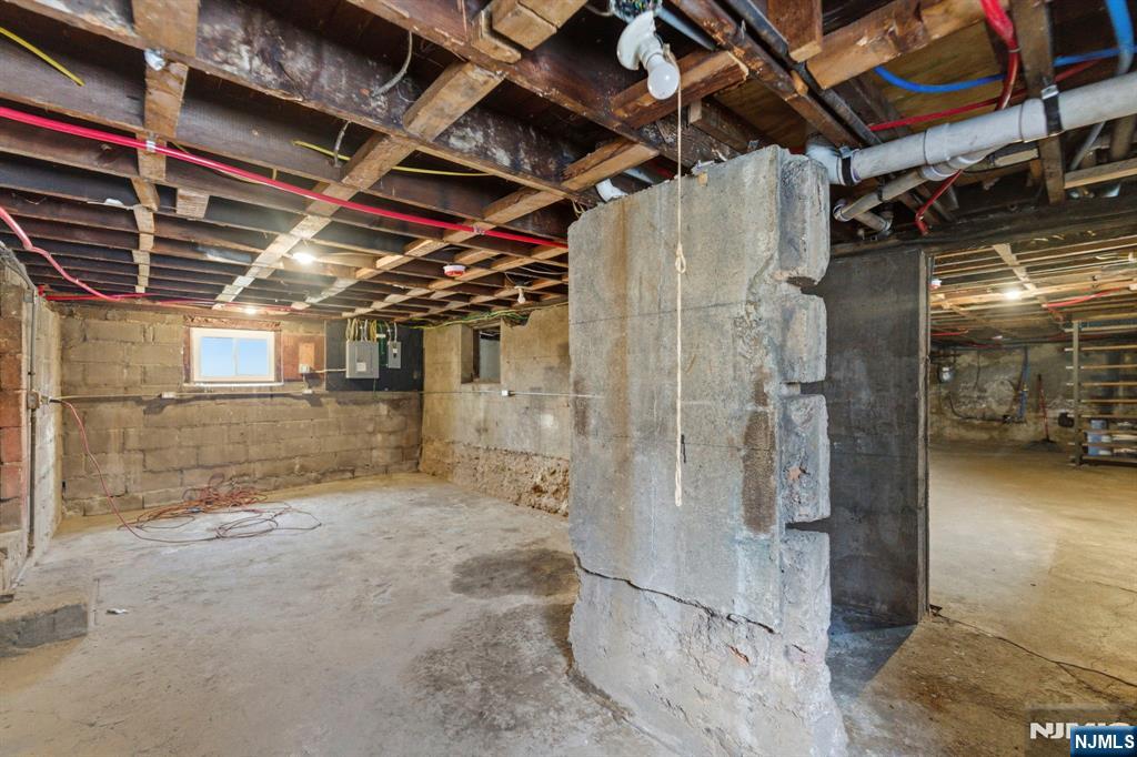 21 Overpeck Avenue Ridgefield Park, NJ 07660 - Photo 39 of 41