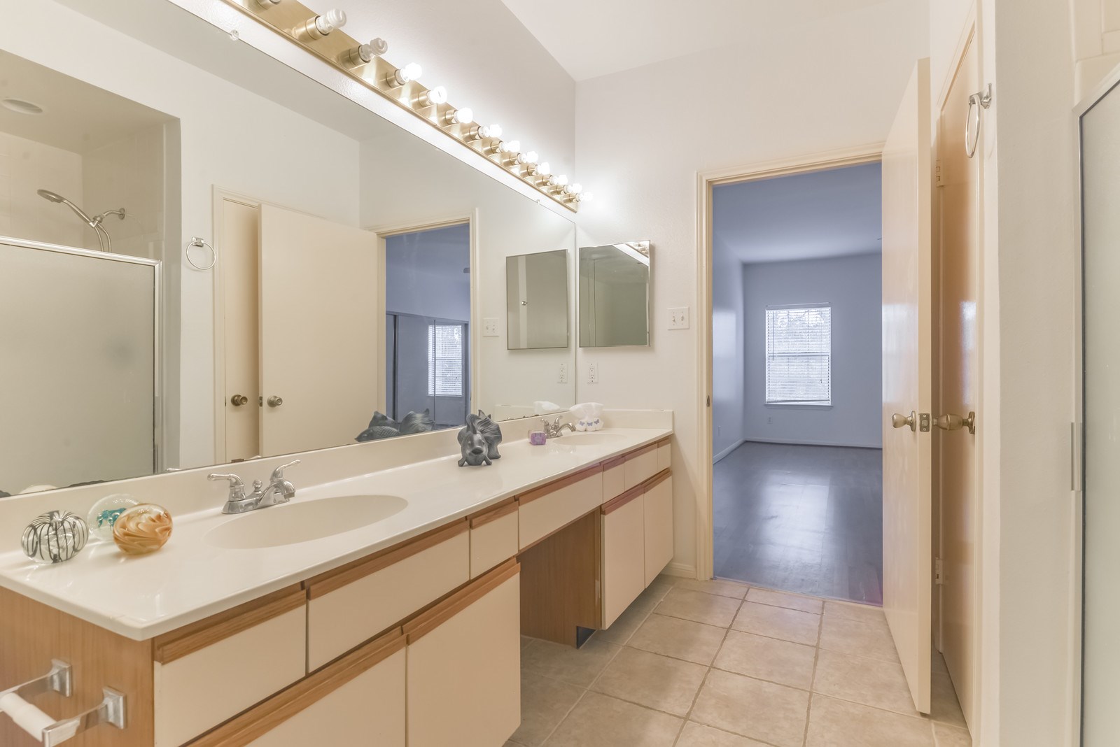 3126 Holly Hall Street Houston, TX 77054 - Photo 26 of 36