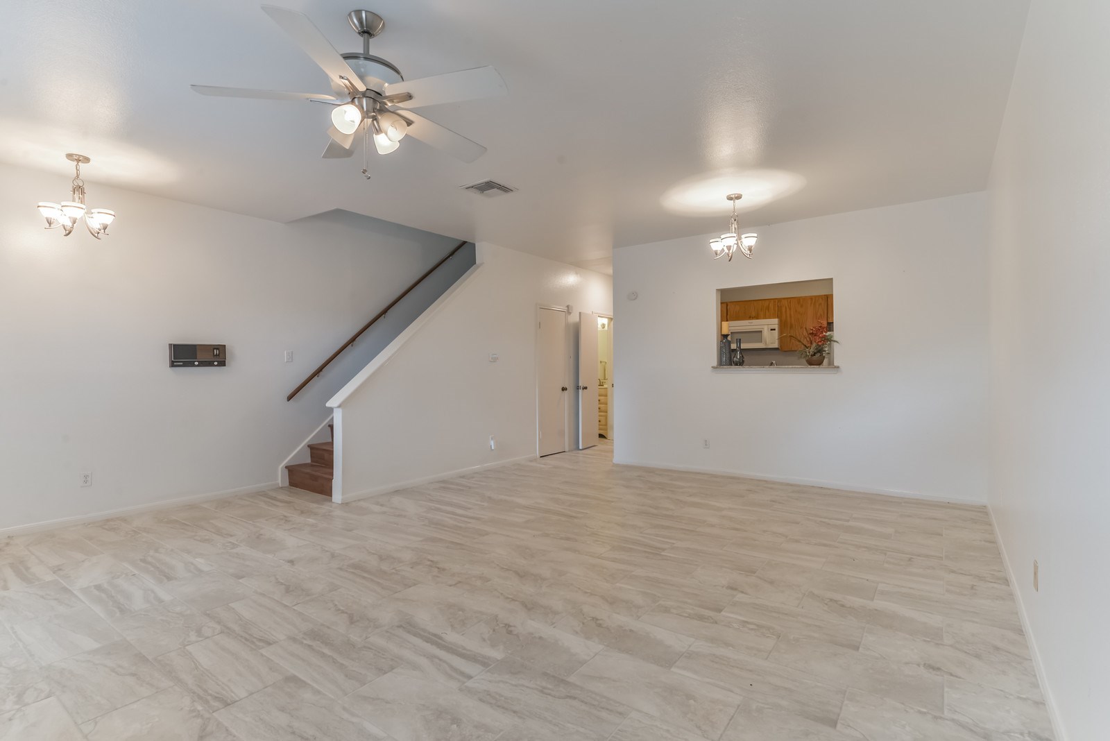 3126 Holly Hall Street Houston, TX 77054 - Photo 10 of 36