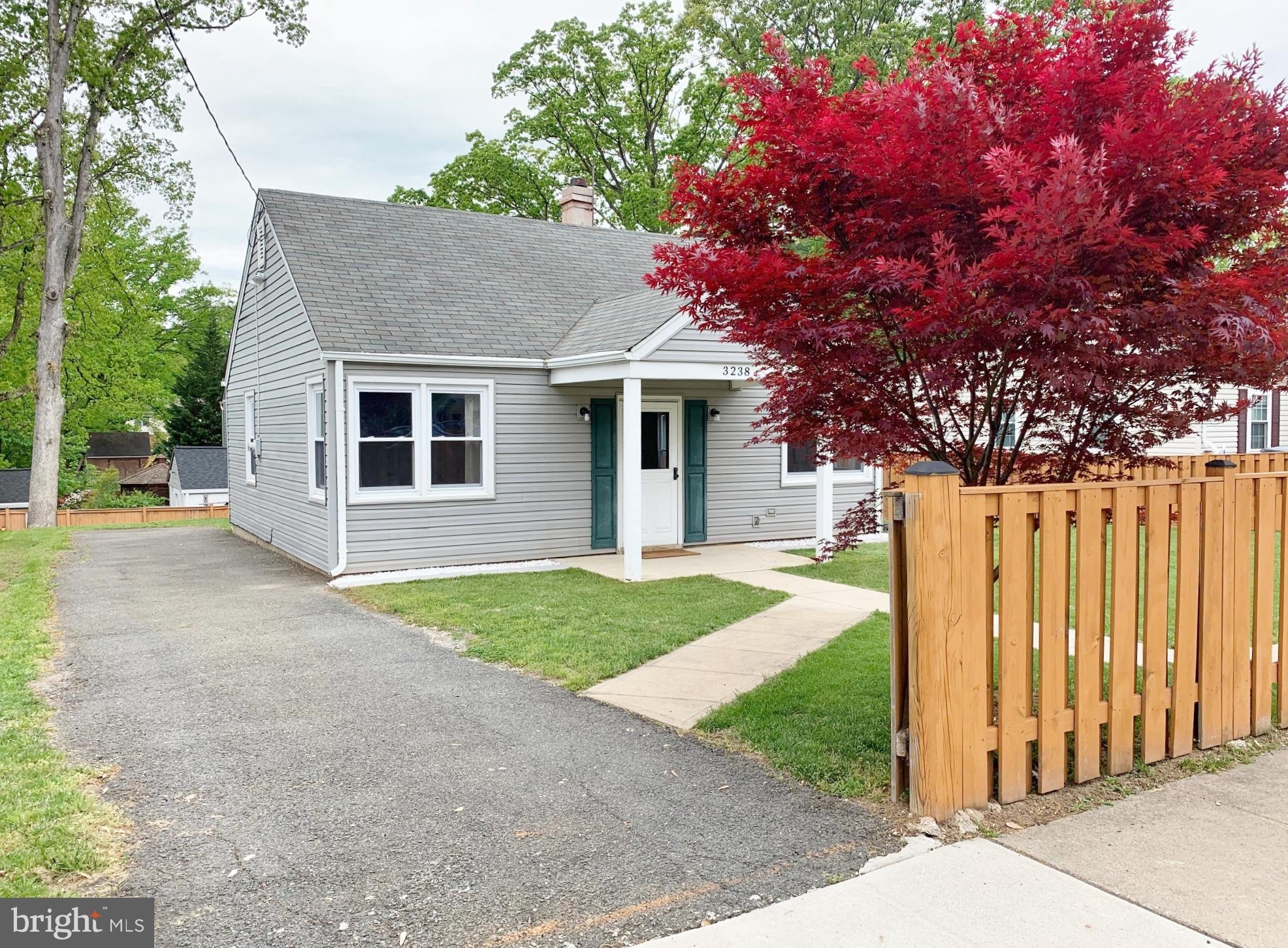 3238 Wayne Road Falls Church, VA 22042 - Photo 2 of 26 Great driveway and lot, move in ready!