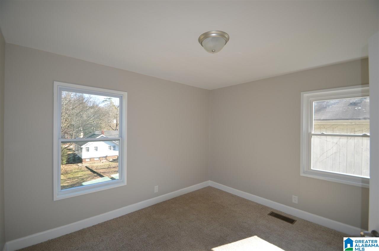 8169 Rugby Avenue Birmingham, AL 35206 - Photo 13 of 23