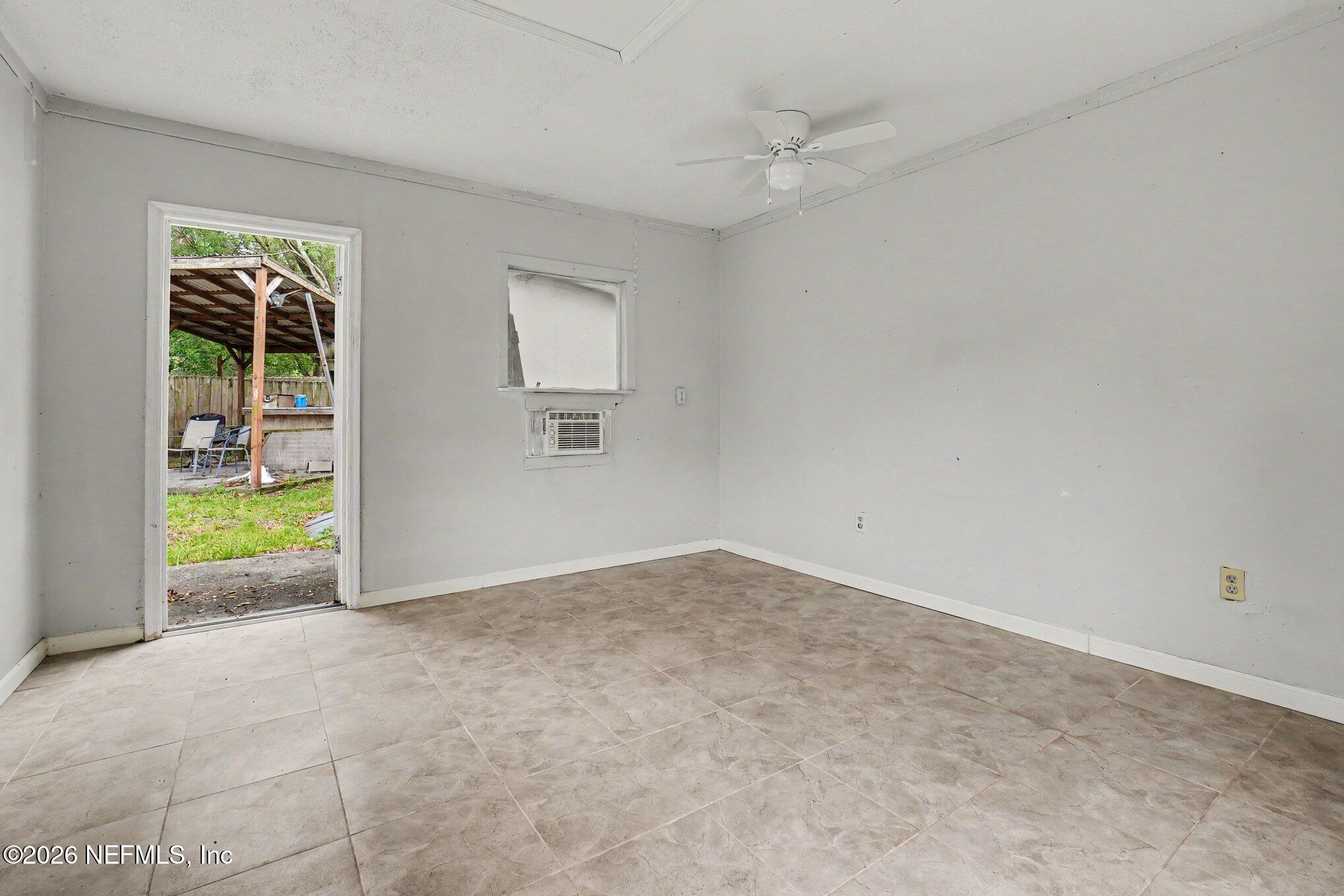 4626 Burgundy Road North Jacksonville, FL 32210 - Photo 17 of 21 007_file_4219