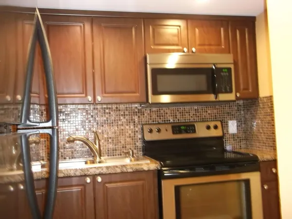 $2,200 | 743 Southeast 1st Way, Deerfield Beach, FL 33441