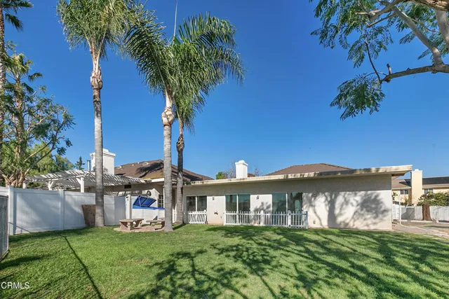 $1,689,000 | 10240 Principe Place, Camarillo, CA 93012