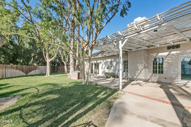 $1,689,000 | 10240 Principe Place, Camarillo, CA 93012