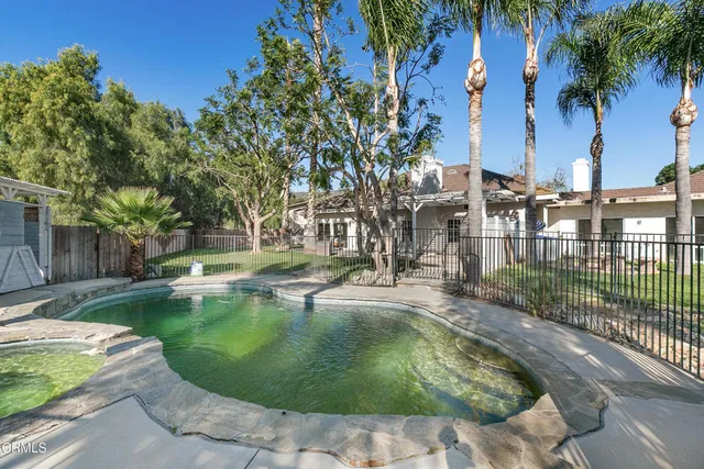 $1,689,000 | 10240 Principe Place, Camarillo, CA 93012