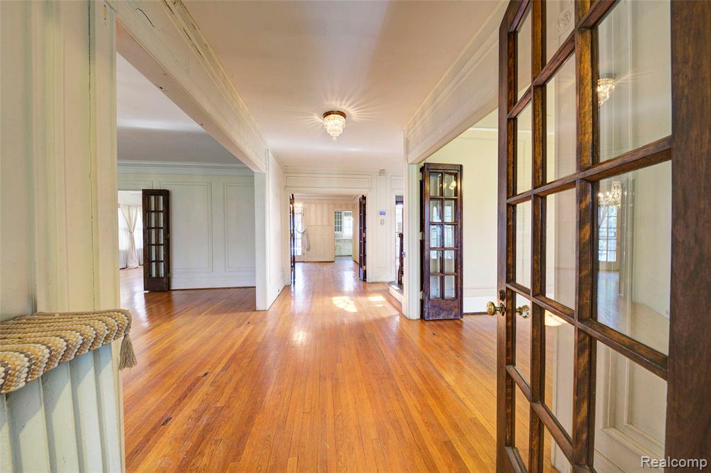 121 Longfellow Street Detroit, MI 48202 - Photo 33 of 87