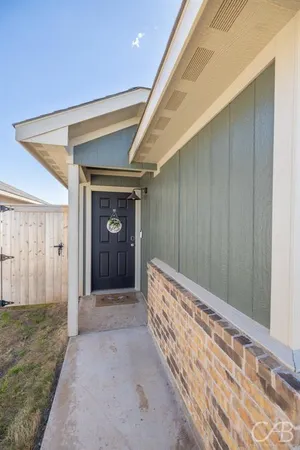 $2,595 | 7910 Vineyard Drive, Abilene, TX 79606