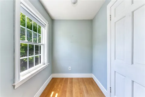$599,000 | 172 Hoyt Avenue, East Providence, RI 02916