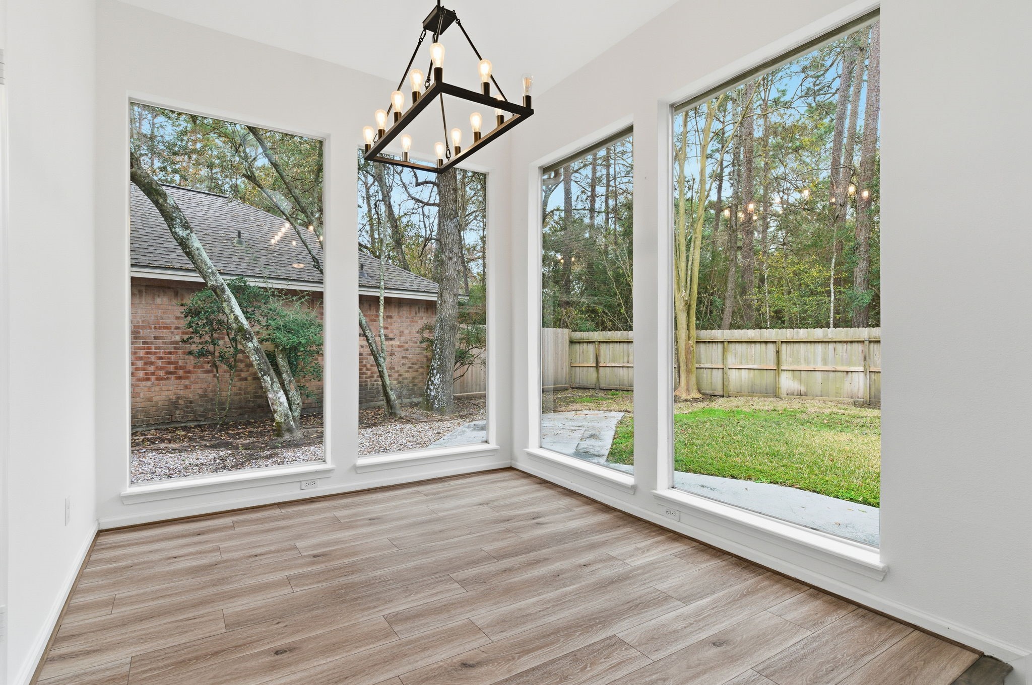 23 Cedar Chase Place Spring, TX 77381 - Photo 10 of 35