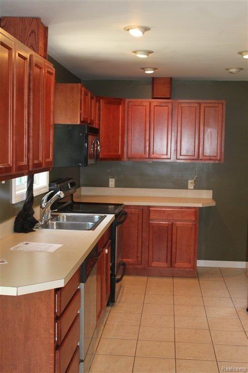 6288 Hollow Corners Road Dryden, MI 48428 - Photo 11 of 27 IMG_2333.JPG