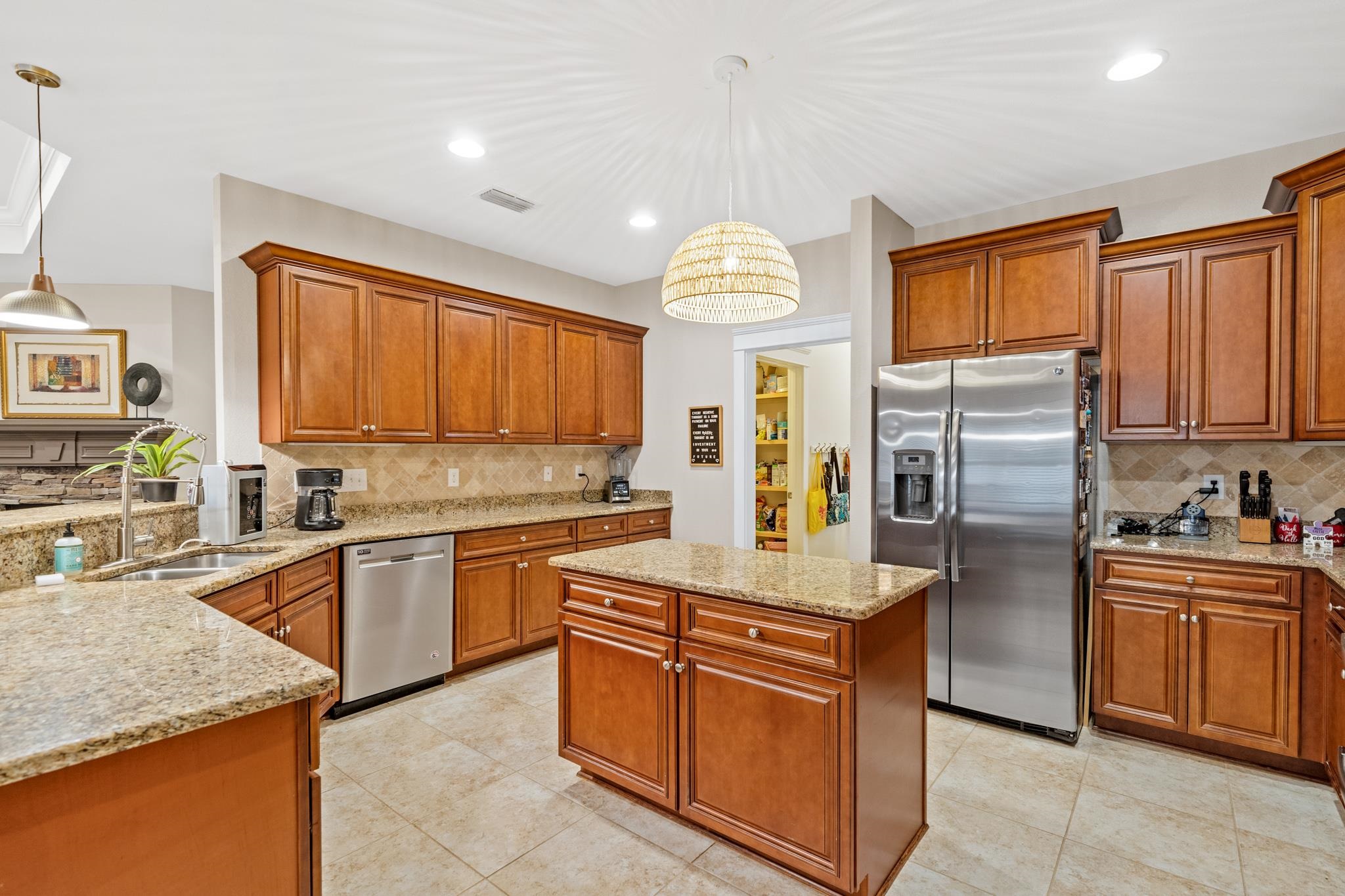 136 Stratford Street Fairhope, AL 36532 - Photo 11 of 37 Lots of cabinets