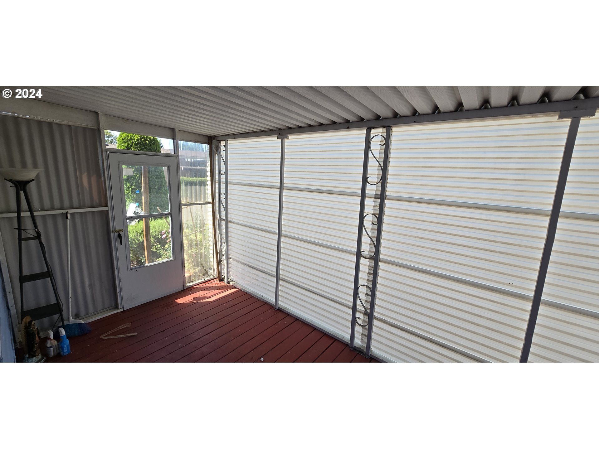 2150 Laura Street, Unit 91 Springfield, OR 97477 - Photo 10 of 12