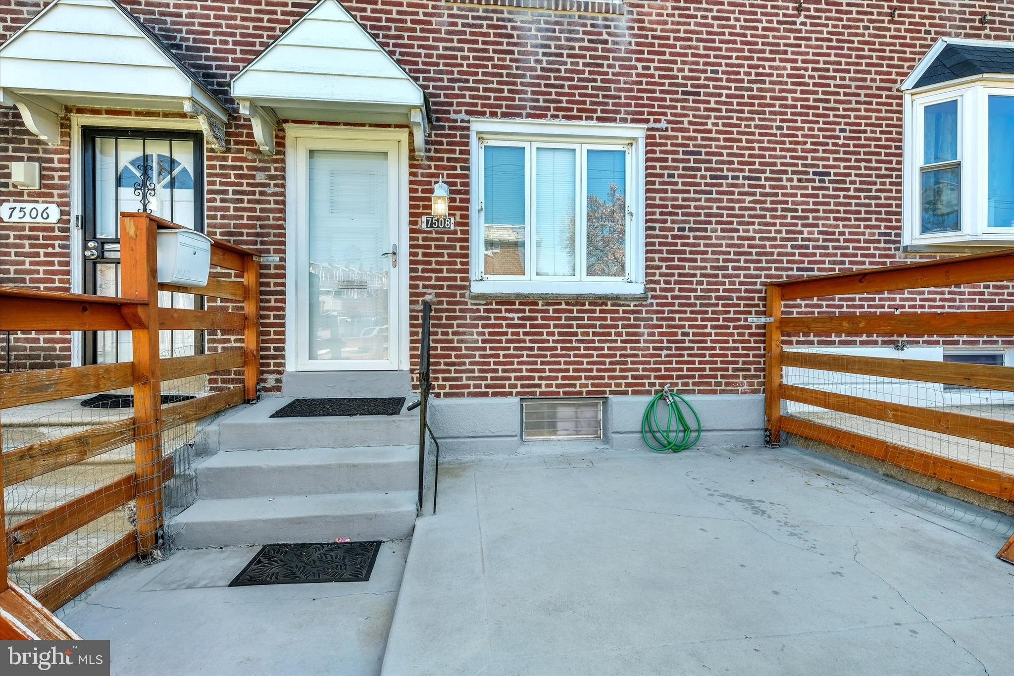 7508 Brockton Road Philadelphia, PA 19151 - Photo 27 of 28 Exterior Front