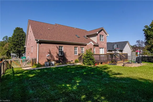 $457,000 | 2170 Glen Cove Way, High Point, NC 27265