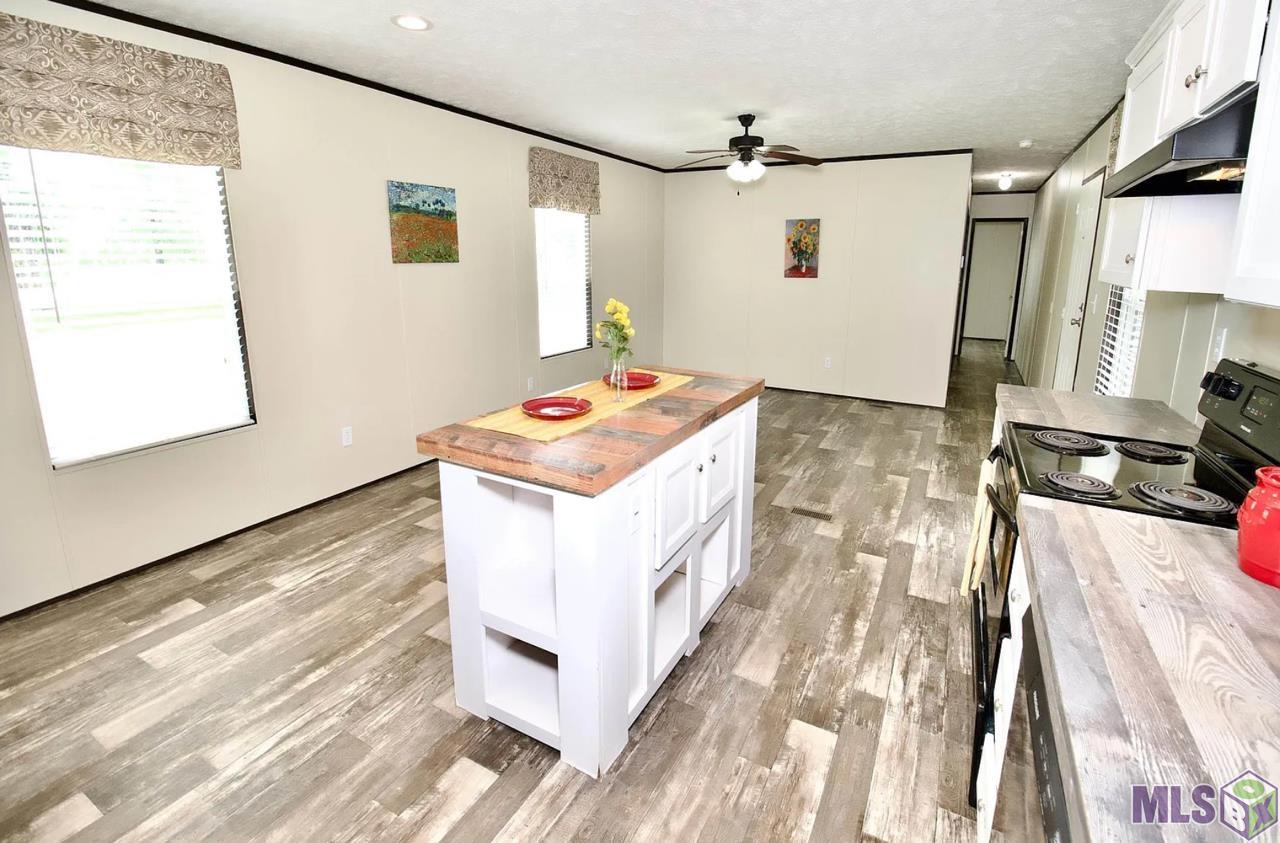 23786 Joe May Road Denham Springs, LA 70726 - Photo 2 of 4