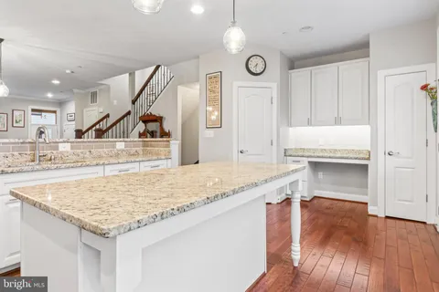 $650,000 | 24 Maxwell Square, Frederick, MD 21701