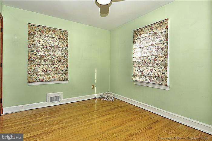403 Franklin Avenue Silver Spring, MD 20901 - Photo 12 of 27 Bedroom